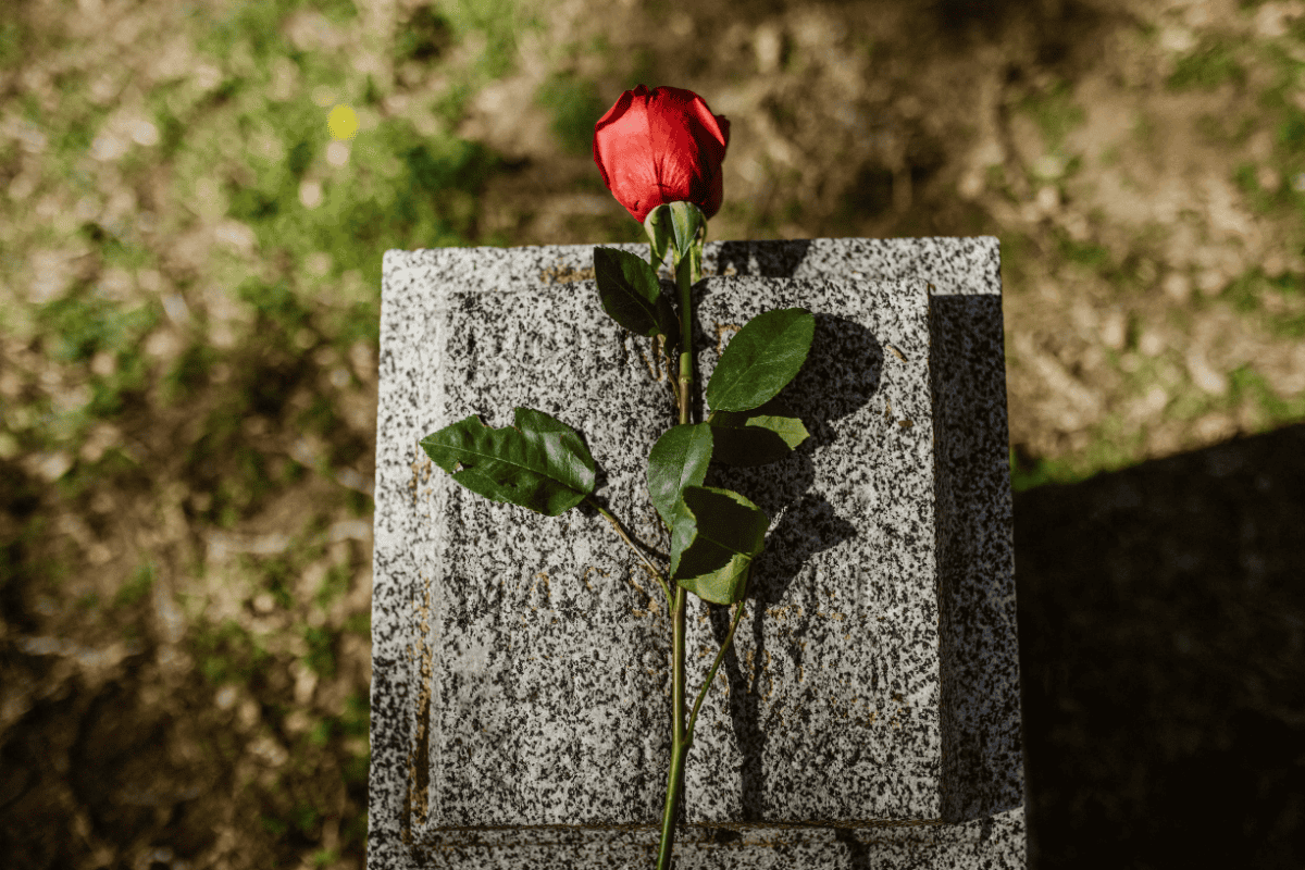 How to Deal with the Loss of a Loved One?