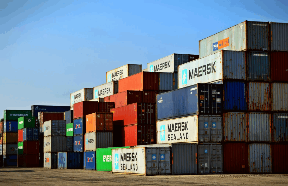 Efficient Fast Freight Forwarding